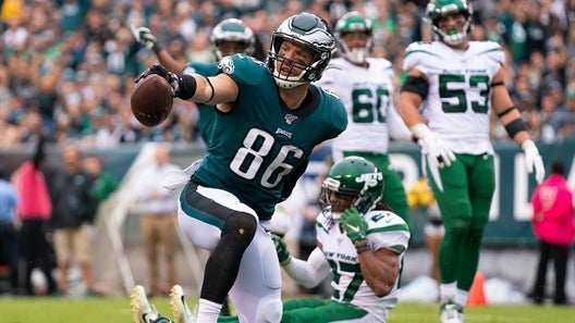 Zach Ertz helps Lo Pan's House of Dim Sum to a lucky win