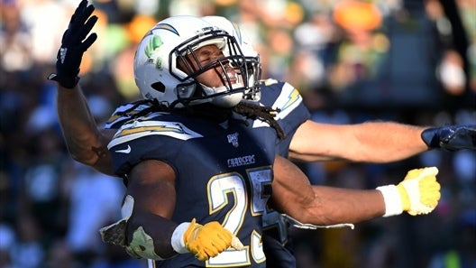 Melvin Gordon's 17 points help get SkinFan back on track