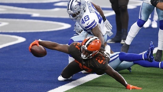 Kareem Hunt brings the goods in a game against The Brainers