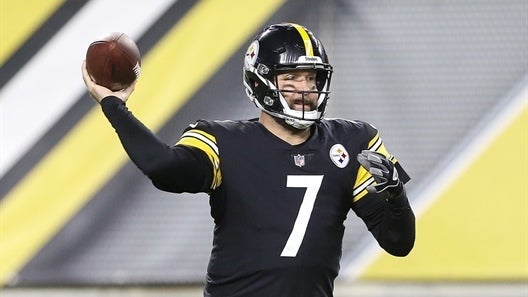 Ben Roethlisberger and Pinko Commie Bastards beat Big Tex's Pillow Biters for their 3rd win in a row