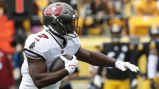 Leonard Fournette produces 10 points to lead Space Lords in victory