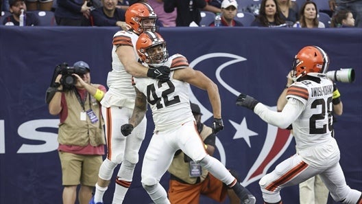 The Browns Defense/ST help Big Tex's Pillow Biters totally dominate Alcoholniks