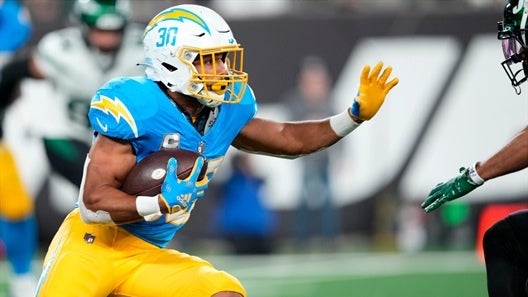 Austin Ekeler leaves Jerrays Jerryatricians in the rear view mirror