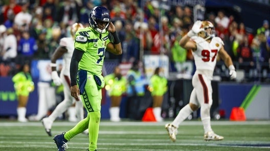 Geno Smith stunk for Space Lords in this unwatchable game
