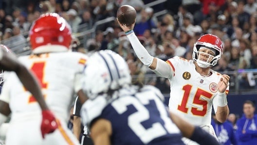 Patrick Mahomes (27.5 points) leads Homesick Abortions to a win over Pinko Commie Bastards